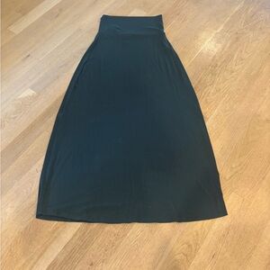 NWOT ZENANA maxi skirt